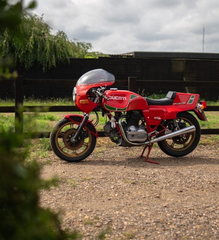 Ducati MHR 900 6