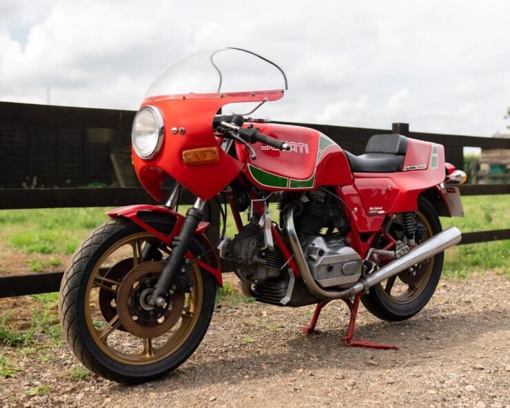 Ducati MHR 900