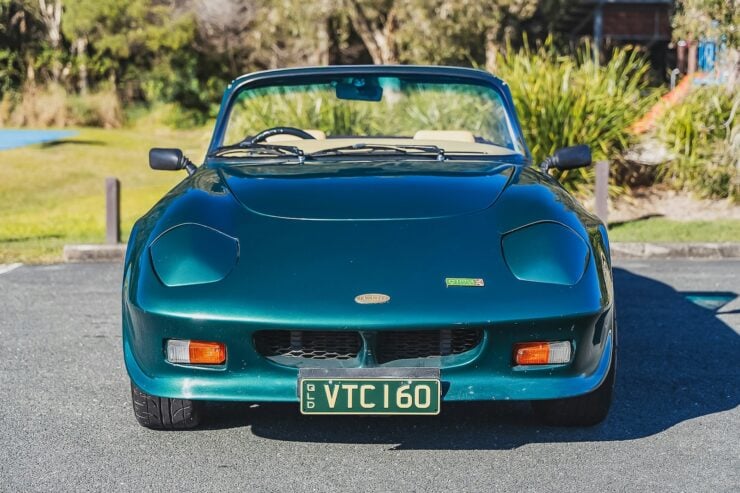 Evante Sports Car 17