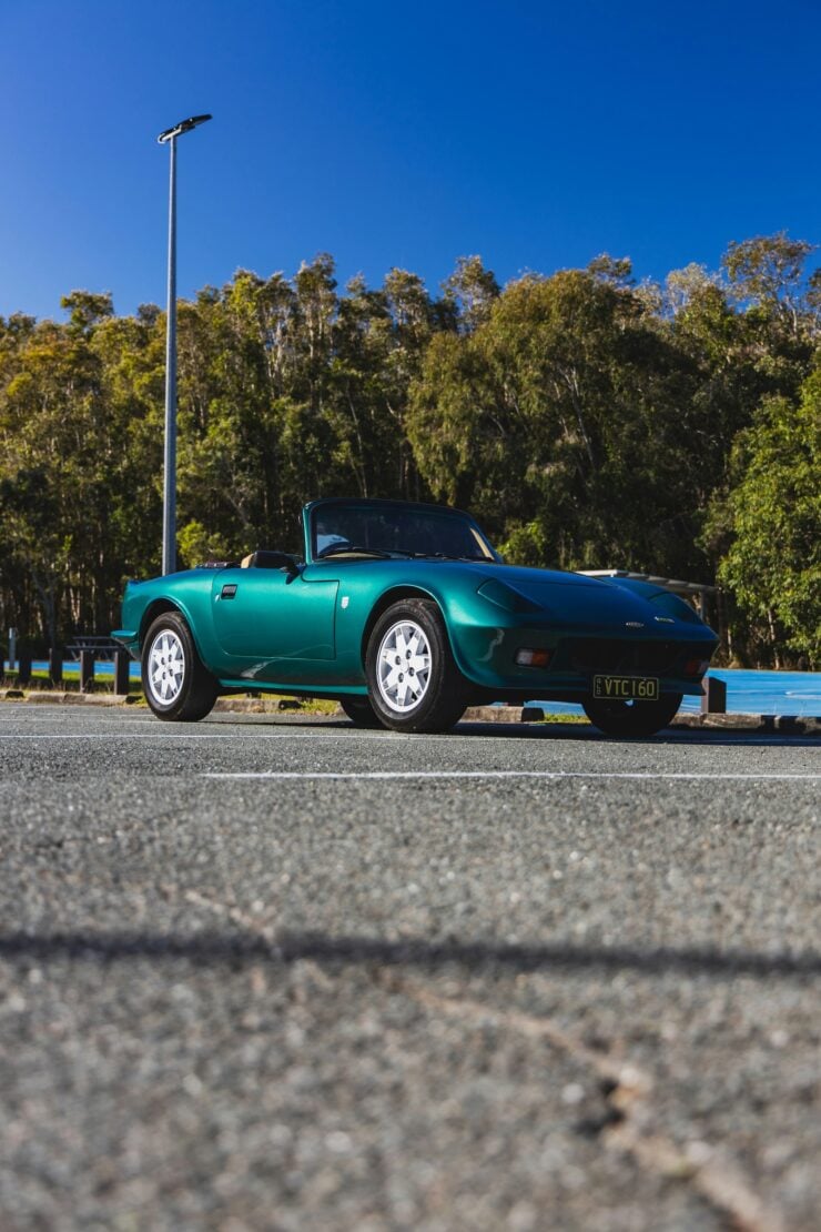 Evante Sports Car 21