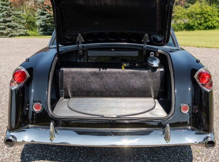 Facel Vega FV4 Typhoon 8