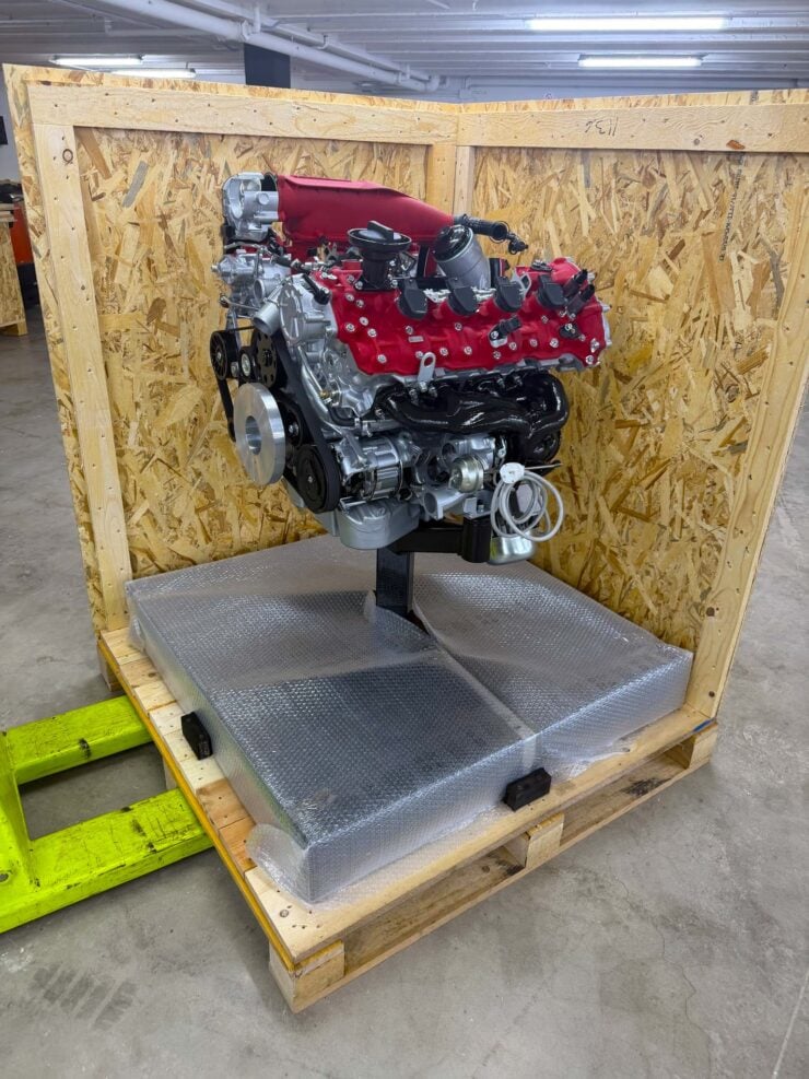 Ferrari F154 V8 Kinetic Engine Display 18