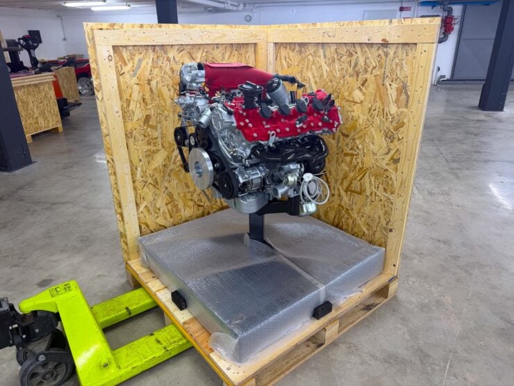 Ferrari F154 V8 Kinetic Engine Display 19