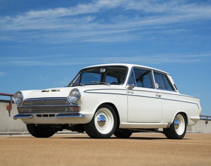 Ford Cortina V8 Sleeper 1