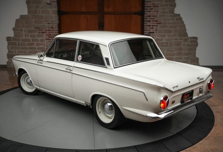 Ford Cortina V8 Sleeper 16