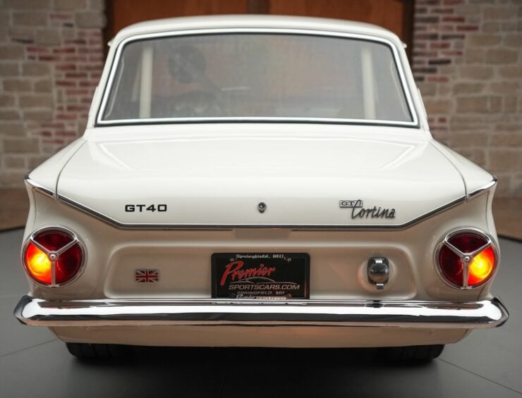 Ford Cortina V8 Sleeper 21