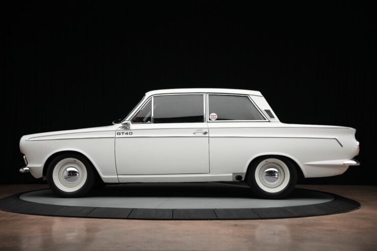 Ford Cortina V8 Sleeper 22