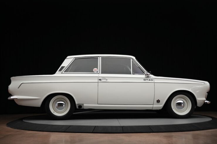 Ford Cortina V8 Sleeper 23