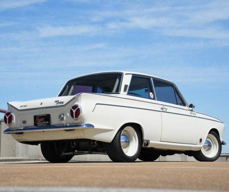 Ford Cortina V8 Sleeper 8