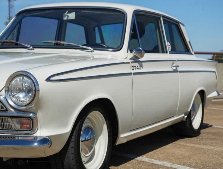 Ford Cortina V8 Sleeper 9