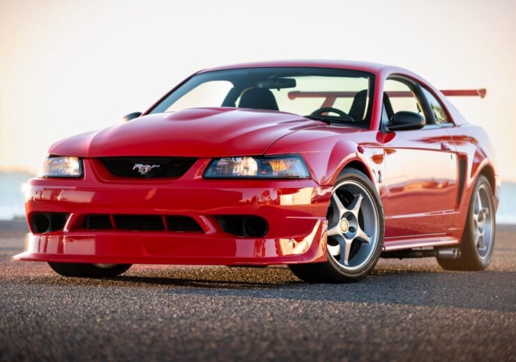 Ford SVT Mustang Cobra R Car