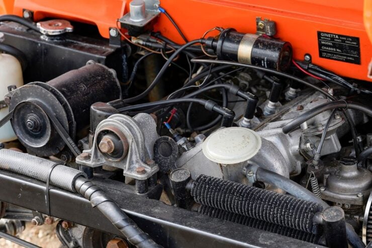 Ginetta G15 Classic Car 12
