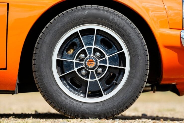 Ginetta G15 Classic Car 14