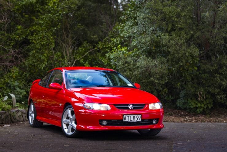 Holden Monaro CV8 1
