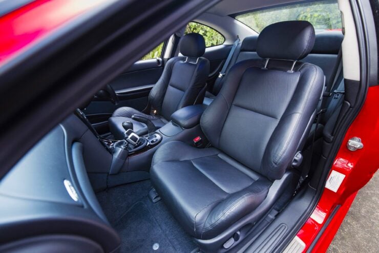 Holden Monaro CV8 19