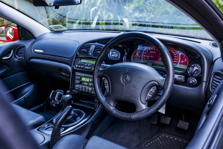 Holden Monaro CV8 21