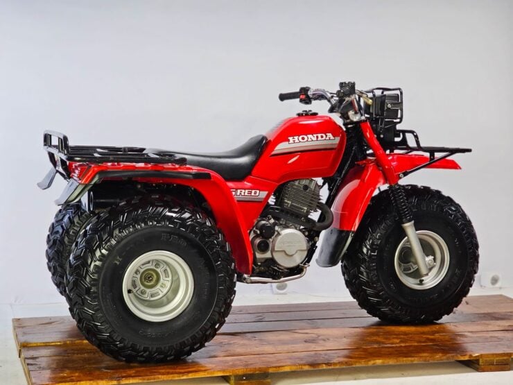 Honda ATC 250ES Big Red 4
