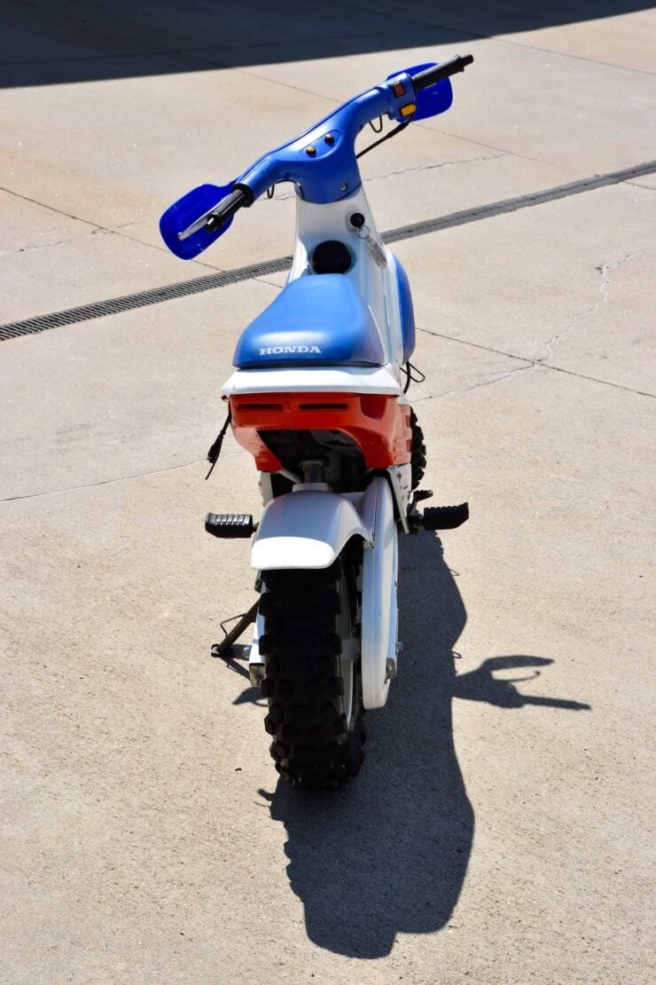 Honda EZ90 Cub 8