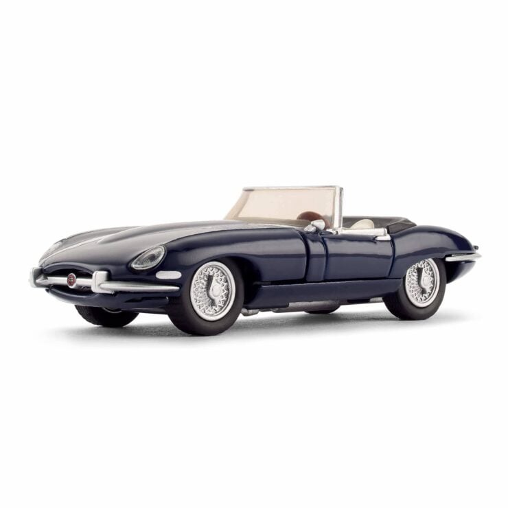Hot Wheels x MoMA Jaguar E-Type Roadster 18