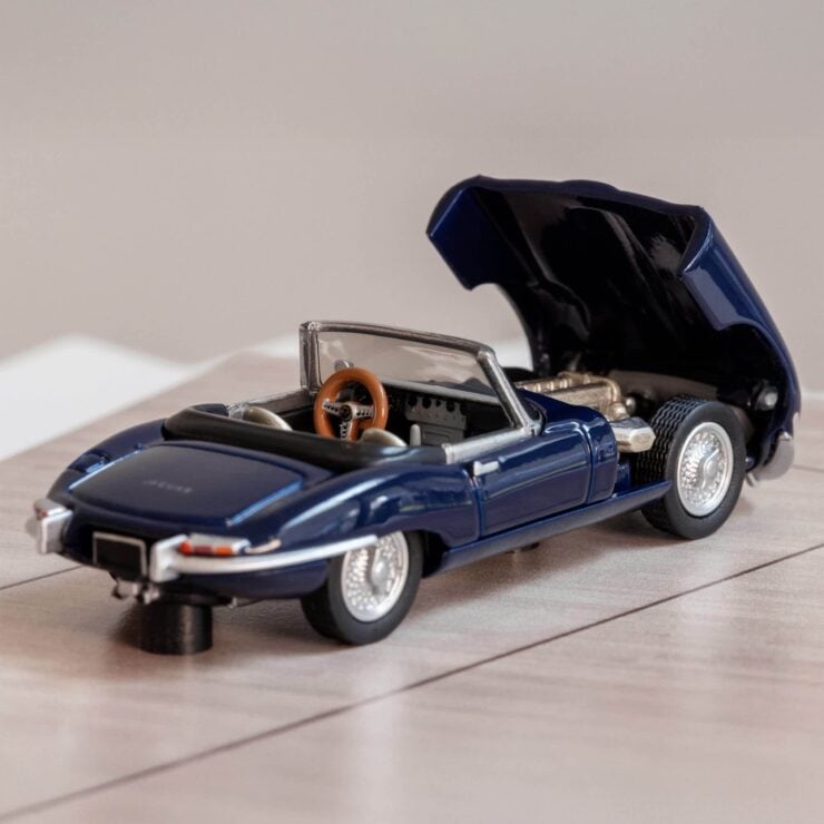 Hot Wheels x MoMA Jaguar E-Type Roadster 3