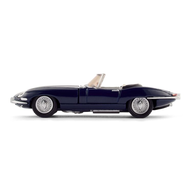 Hot Wheels x MoMA Jaguar E-Type Roadster 5