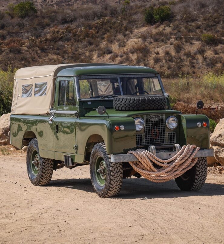 Land Rover Series II 24
