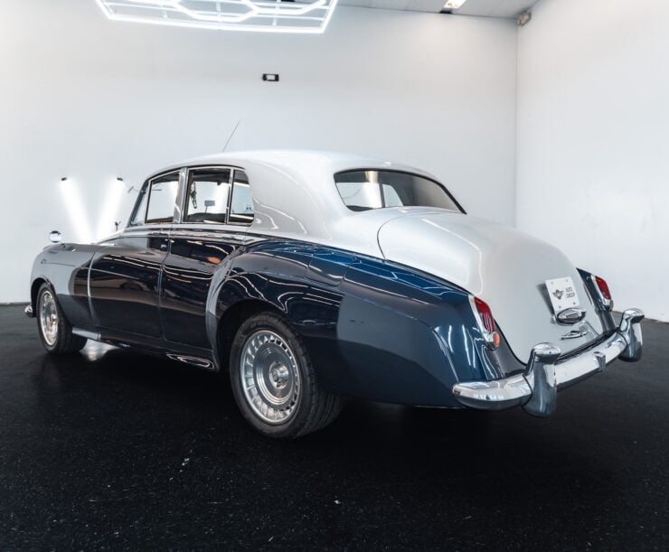 Rolls-Royce Silver Cloud Sleeper 9