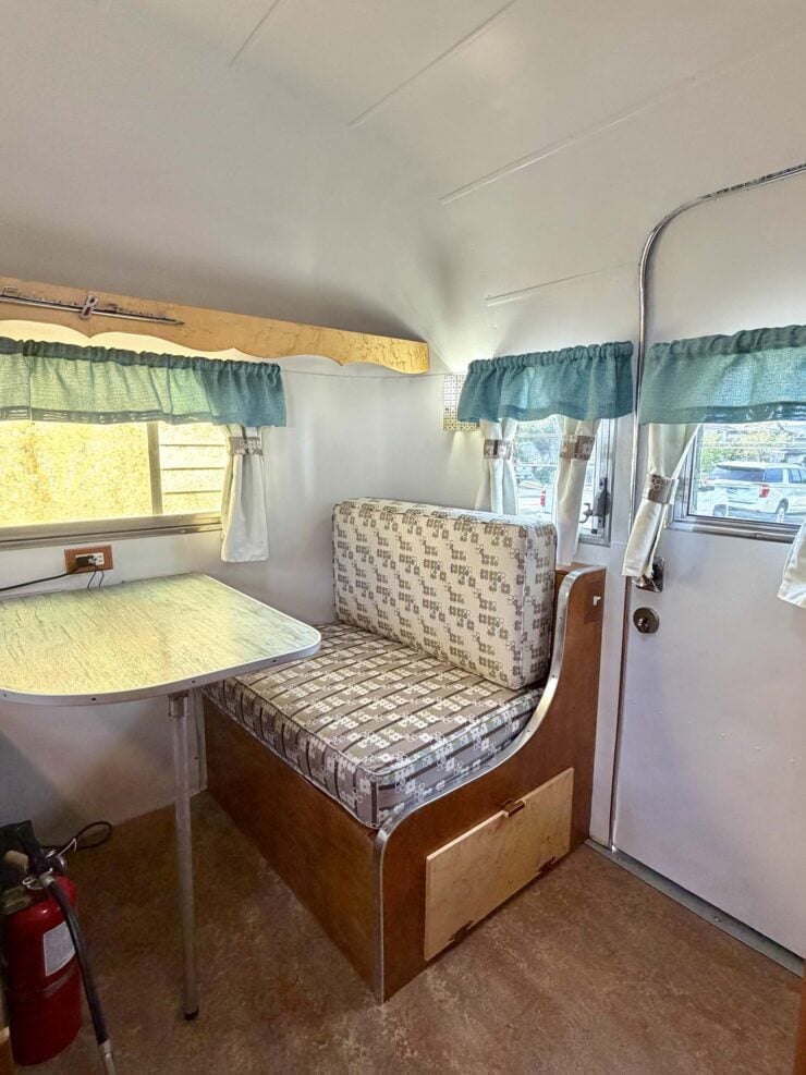 Silver Streak Sabre Travel Trailer 12
