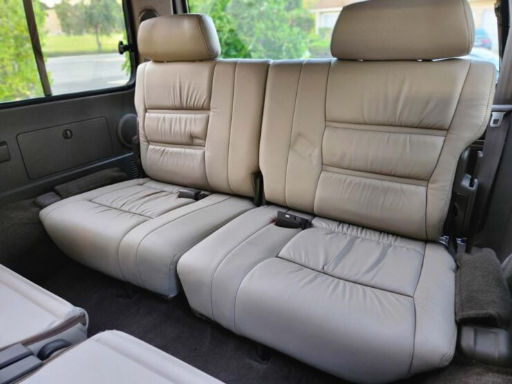 Toyota Land Cruiser 80 Series 21