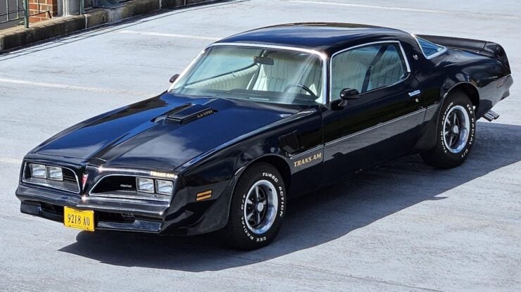 1977 Pontiac Firebird Trans Am 16