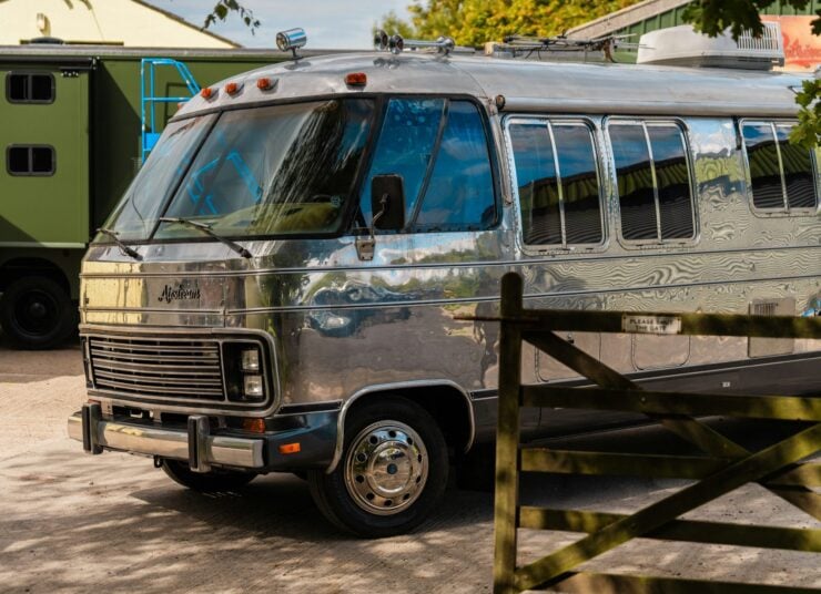 Airstream 310 Motorhome 5