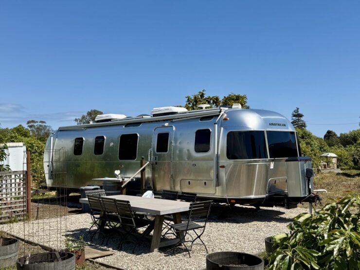 Airstream Classic 33FB Twin 3