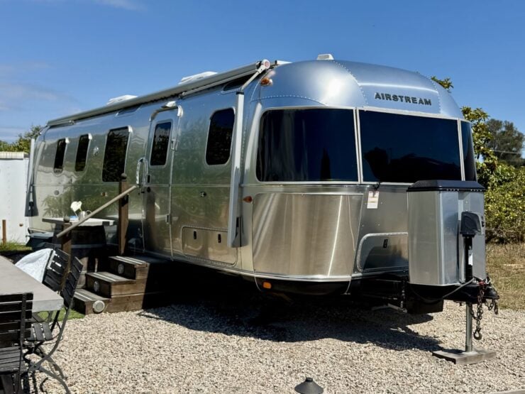 Airstream Classic 33FB Twin 4