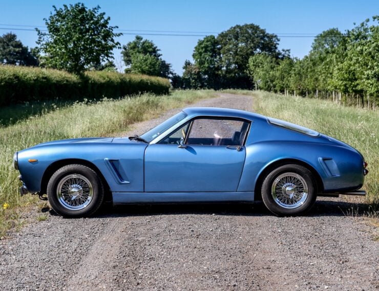 BMW Z3 Tribute Automotive 250 GT SWB 2