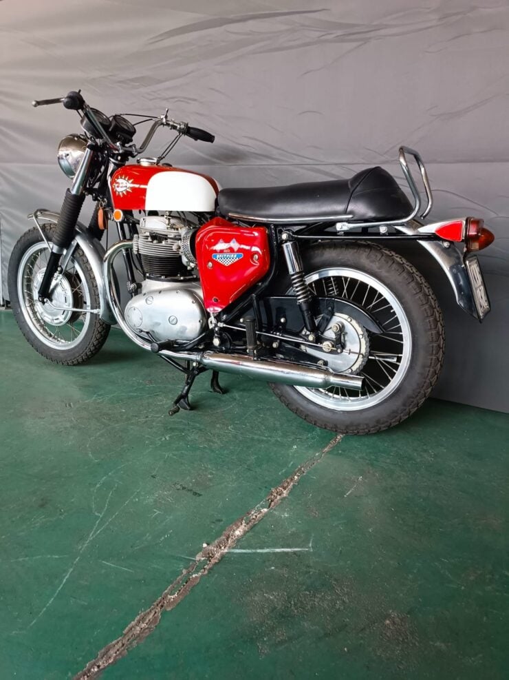 BSA Spitfire America 3
