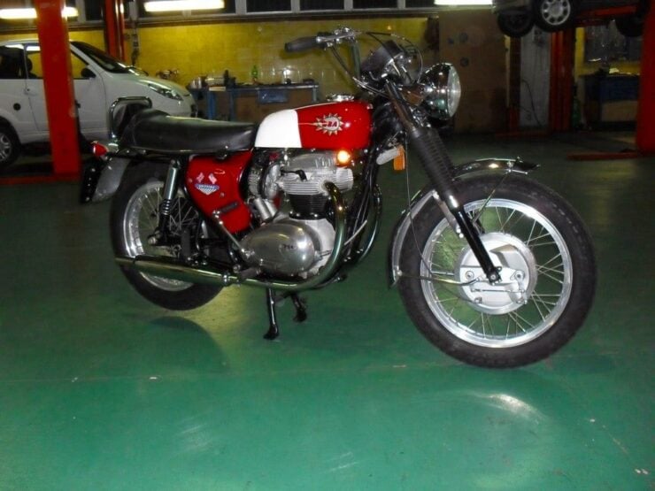 BSA Spitfire America 8