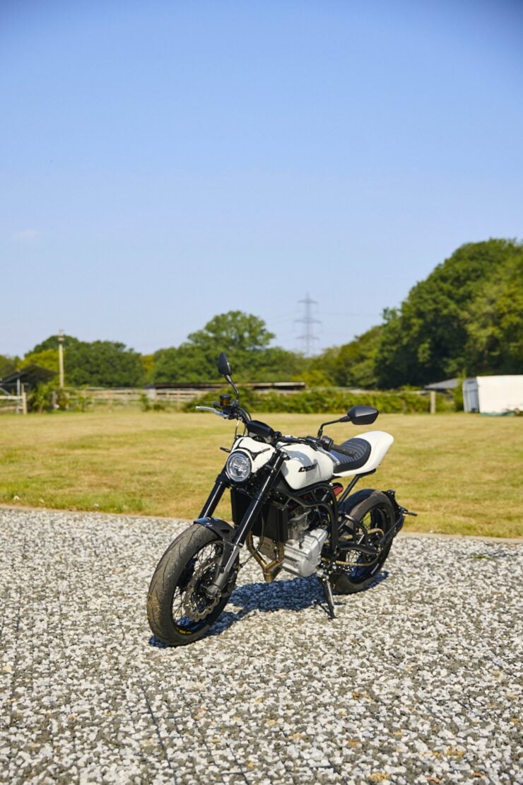 CCM Street Moto 600 Motorcycle 10
