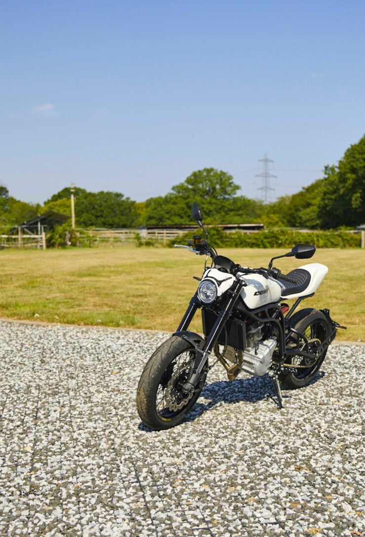 CCM Street Moto 600 Motorcycle 11