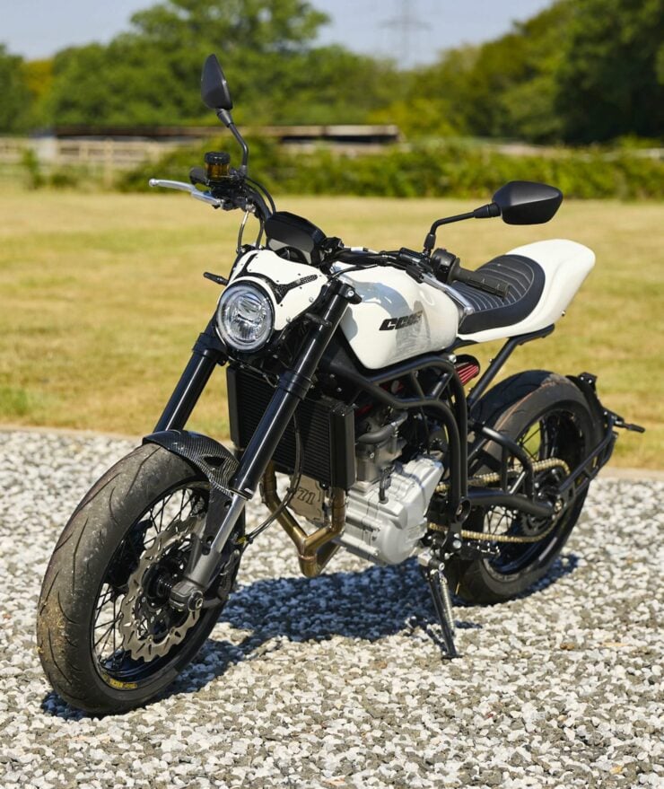 CCM Street Moto 600 Motorcycle 12