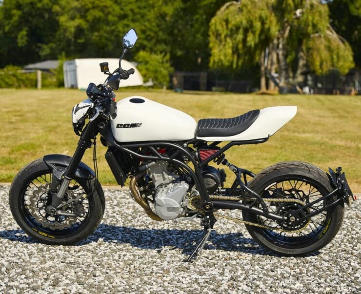 CCM Street Moto 600 Motorcycle 9