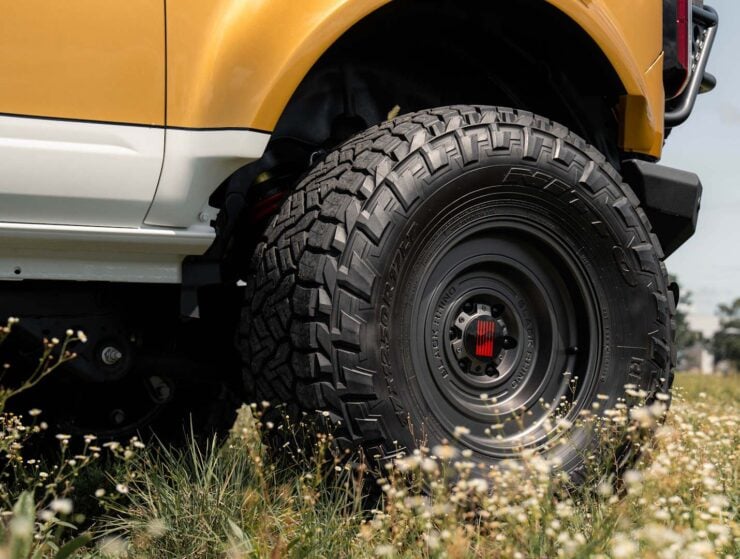 Ford Bronco Saleen Big Oly Edition Prototype 20