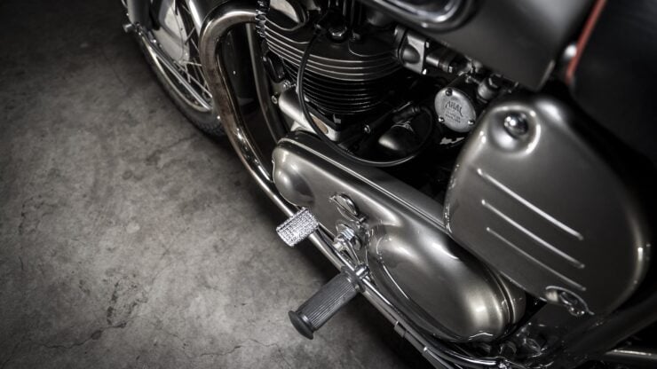 Norton Dominator 88 18
