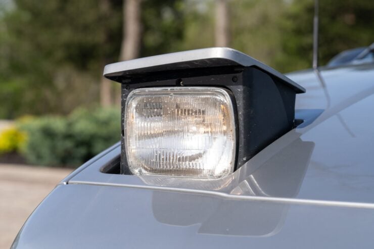 Pontiac Fiero SE 3