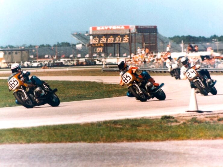 Steve McLaughlin, Reg Pridmore, and Garry Fisher. racing their BMW R90S bikes at the 1976 AMA Superbike Championship race in Daytona
