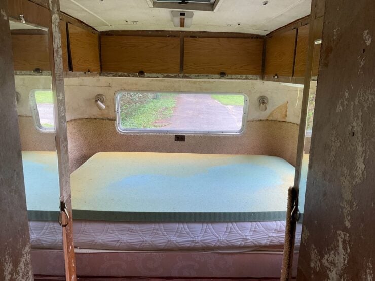 Streamline Travel Home RV 19