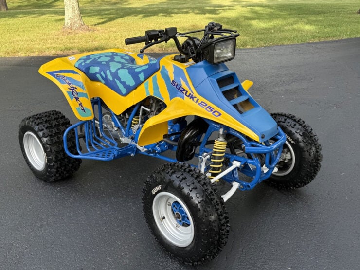 Suzuki LT250R QuadRacer 11