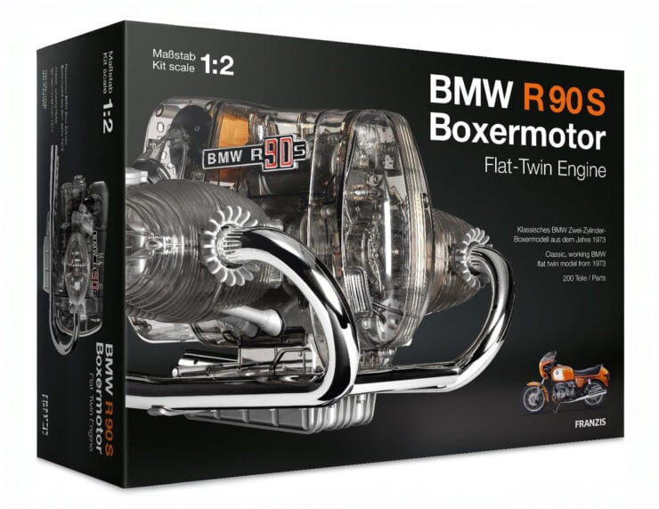 The Franzis BMW R90S Engine Model Kit 6