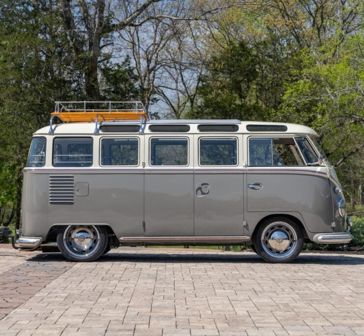 Volkswagen Bus 15 Window 1