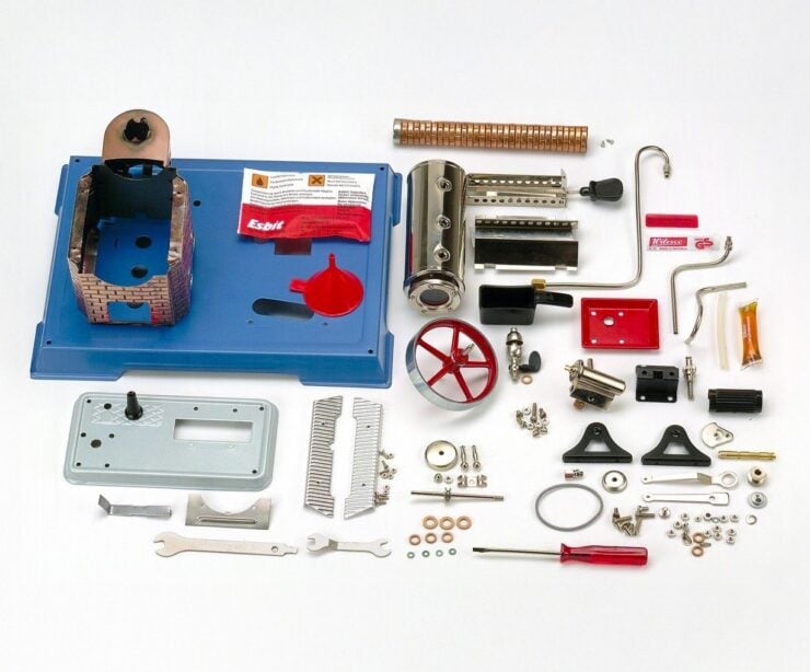 Wilesco 9 Desktop Steam Engine 1