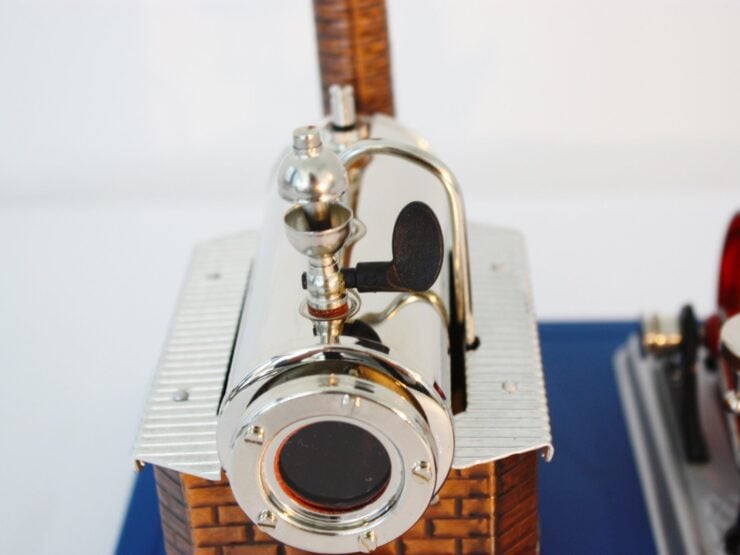Wilesco 9 Desktop Steam Engine 9